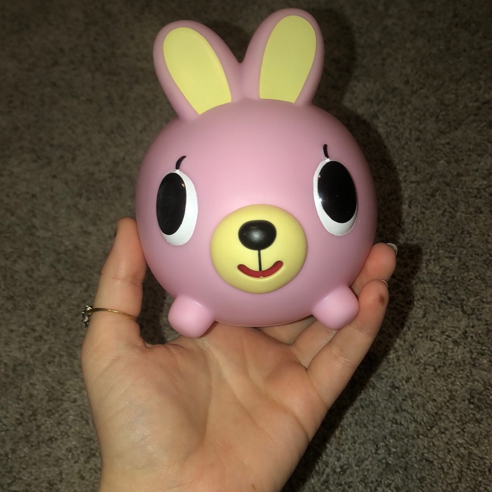 cute toy, yes this is the toy from the iconic vine